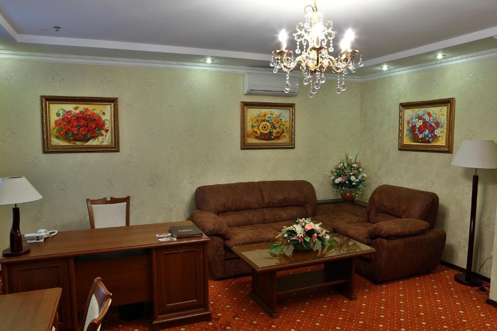 Hotel Ukraine Rivne Pokój zdjęcie
